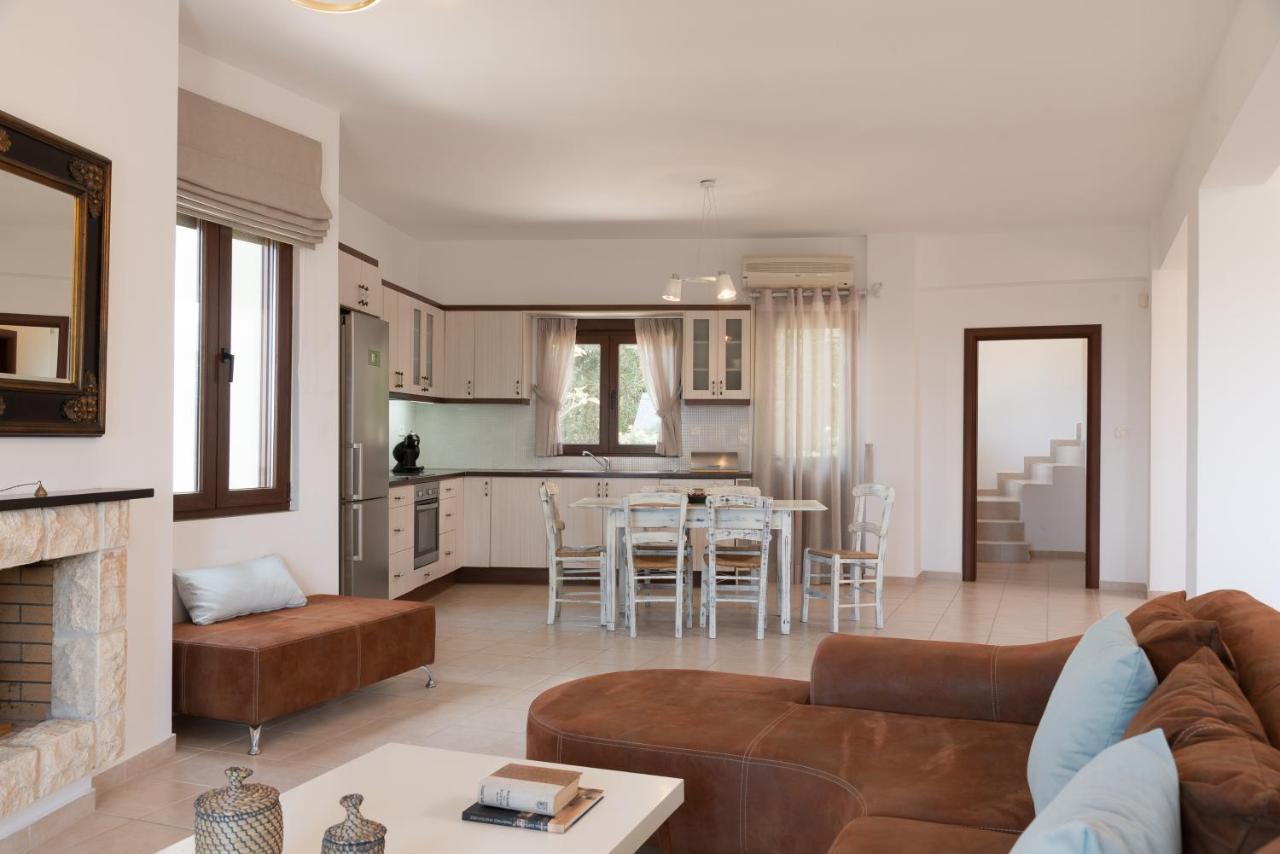 Family Villa Rousa In Rethymno With Pool, Bbq And Kids Area Loutra Exterior foto